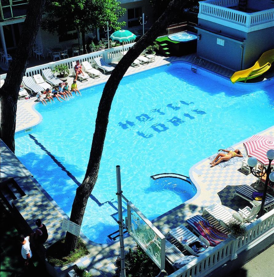Hotel Loris - Valentini Family Village ベラーリア・イジェア・マリーナ エクステリア 写真